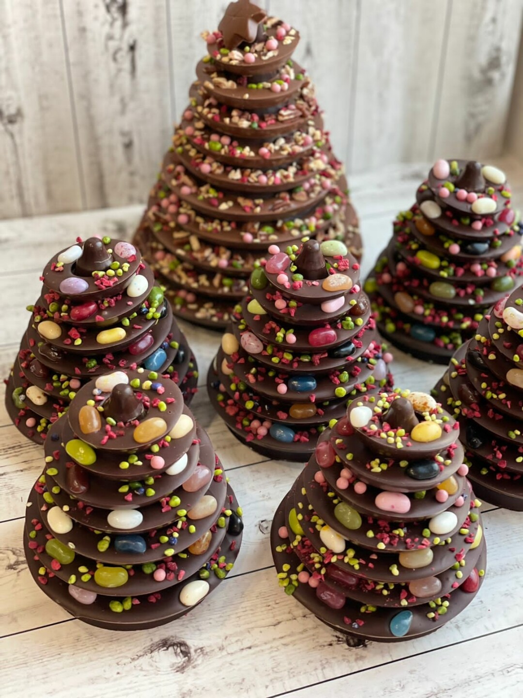 Нарядные елочки из бельгийского шоколада, 1 200 ₽
