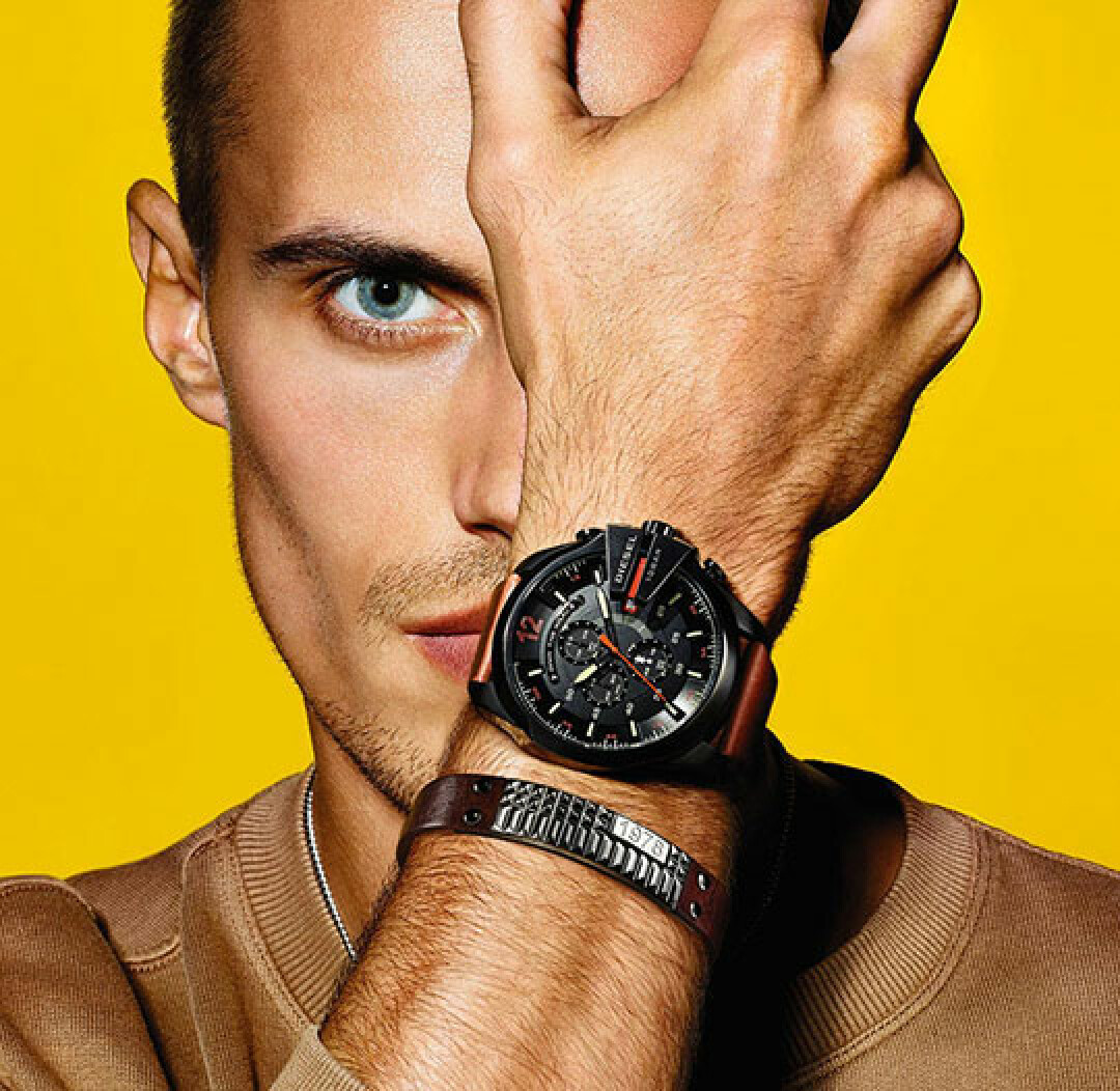 Часы Diesel с хронографом, 23 990 рублей