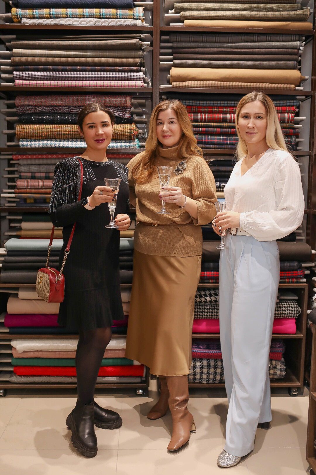 Регина Зиякаева, Эльвира Потапова, Ксения Легушс