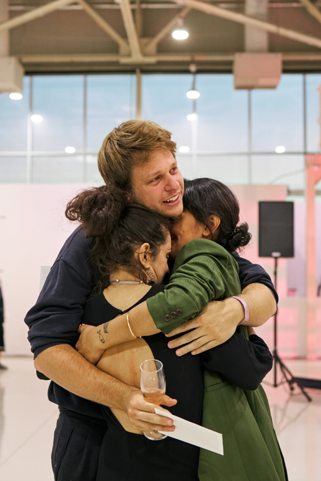 Художники основного проекта на открытии 6-й биеннале в УОМЗ Фото: Ксения Комельских, Geo.pro