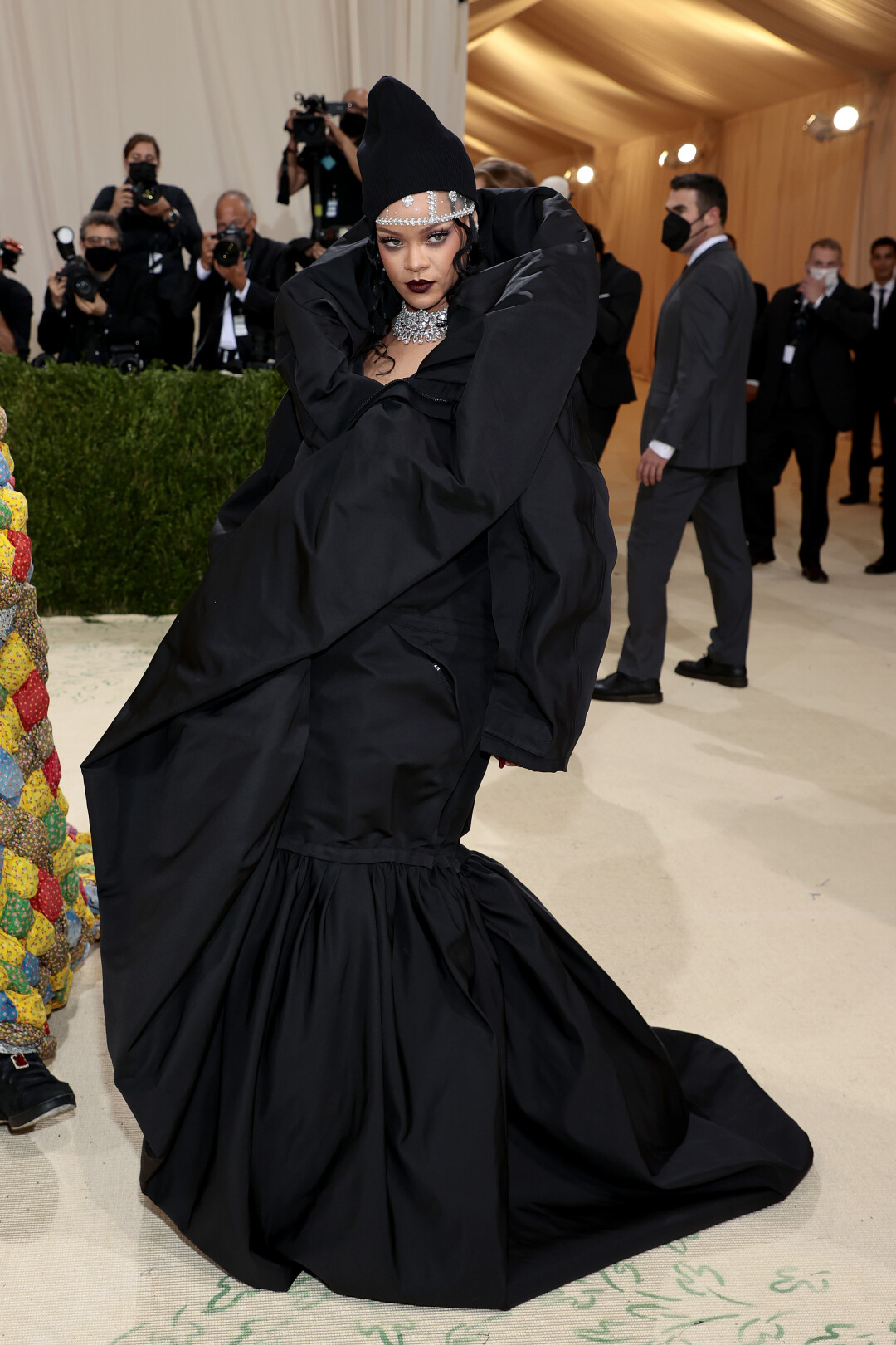 Рианна в Balenciaga на Met Gala