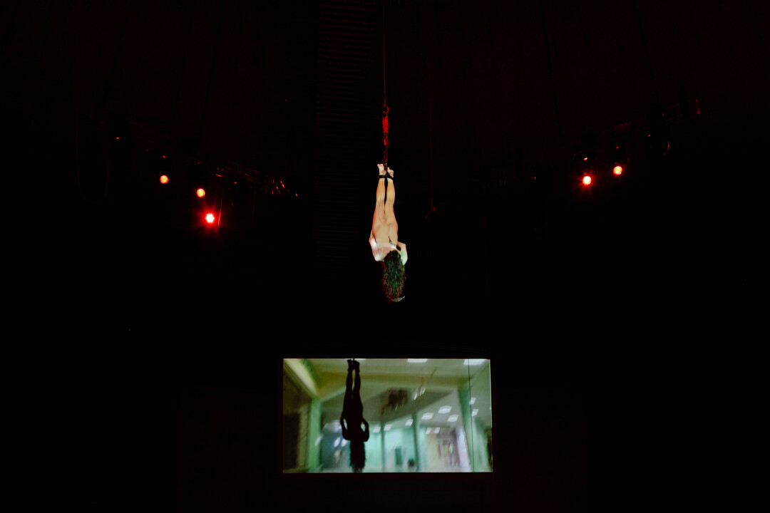 Екатеринбургский цирк. Оля Кройтор. Exit from the gallows Фото: Анна Марченкова