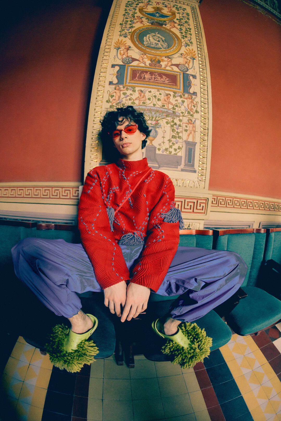 Блогер Глеб Мокс в образе АNNA GOPPOVA, 2021 год