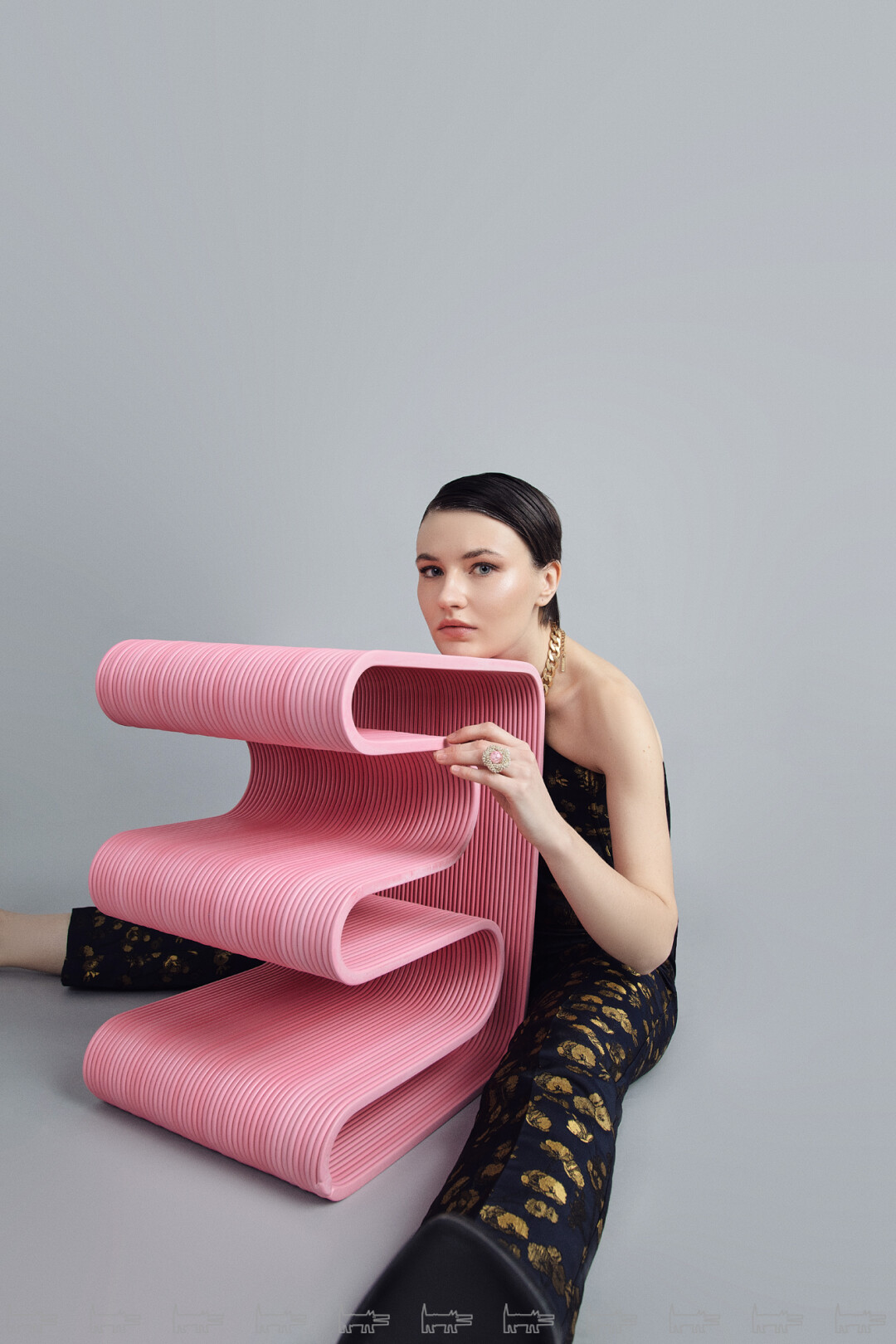 Костюм Ola Ola, кольца Beaded Breakfast