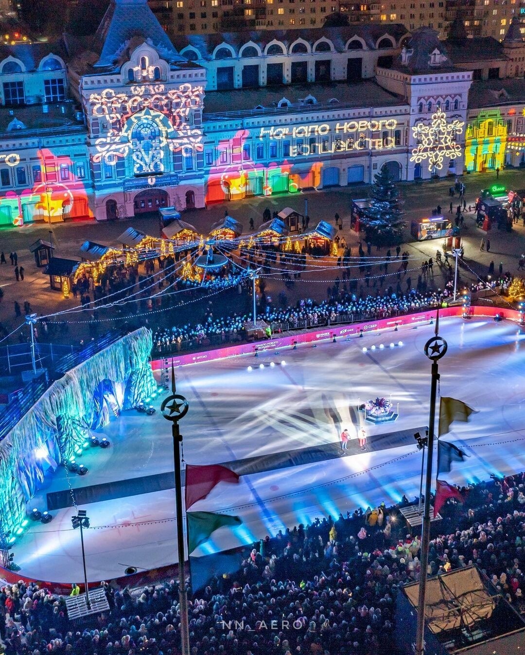 На Нижегородской ярмарке временно закрыли каток. Рассказываем о причинах и дате