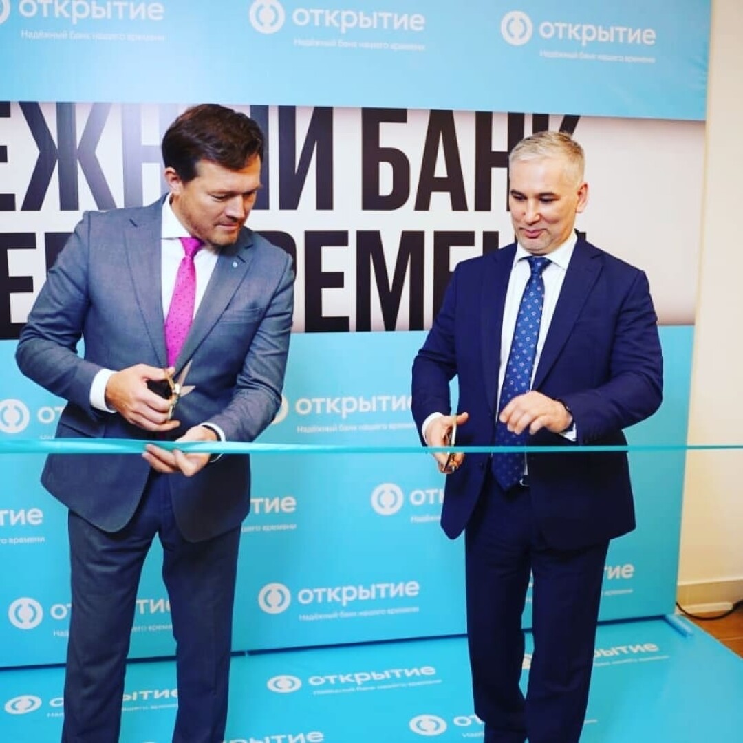 Айдар Зубаиров в новом офисе банка «Открытие»