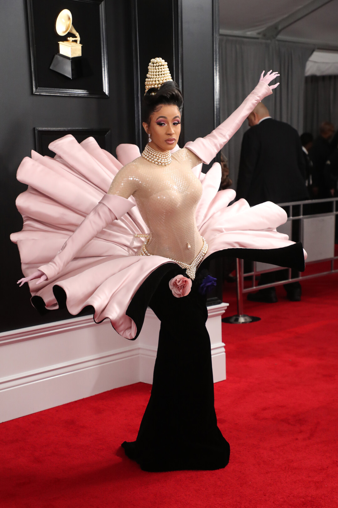 Карди Би в архивном Mugler на «Грэмми» в 2019 году
