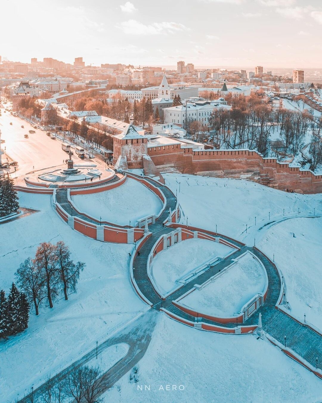 лестница чкалова в нижнем новгороде фото