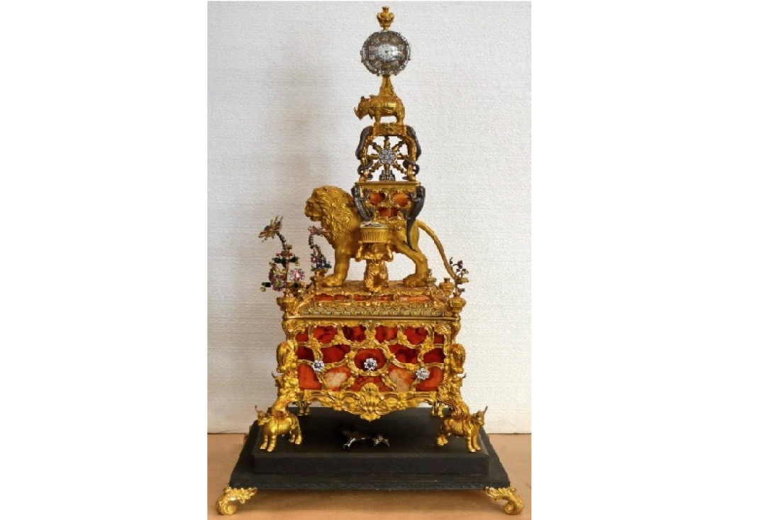 Настольные часы с музыкальным механизмом. Джеймс Кокс. (Англия, третья четверть XVIII века). Коллекция Государственного Эрмитажа