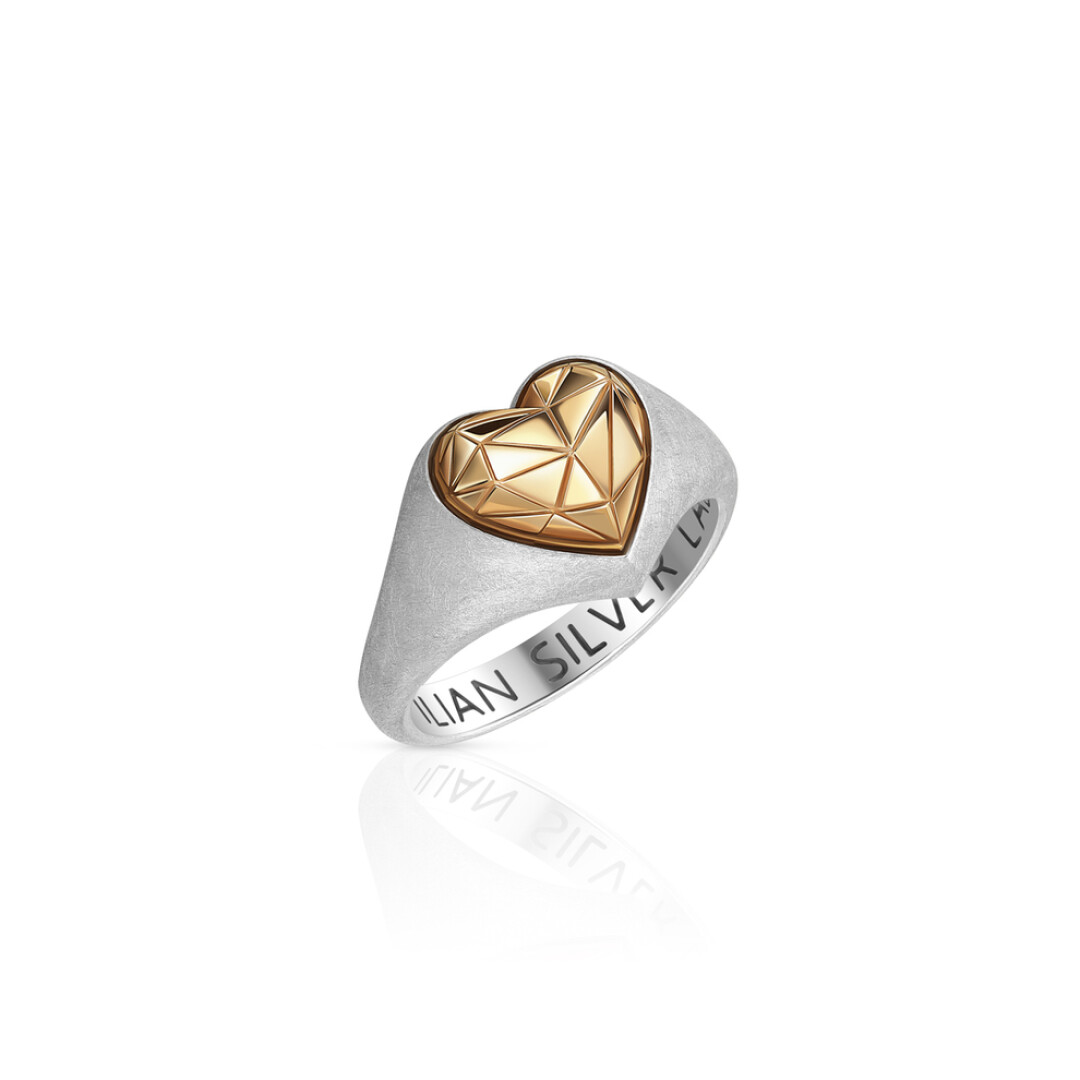 Кольцо Maximilian Silver Label, Poison Drop, Au Pont Rouge, наб. реки Мойки, 73, 9 000 руб.