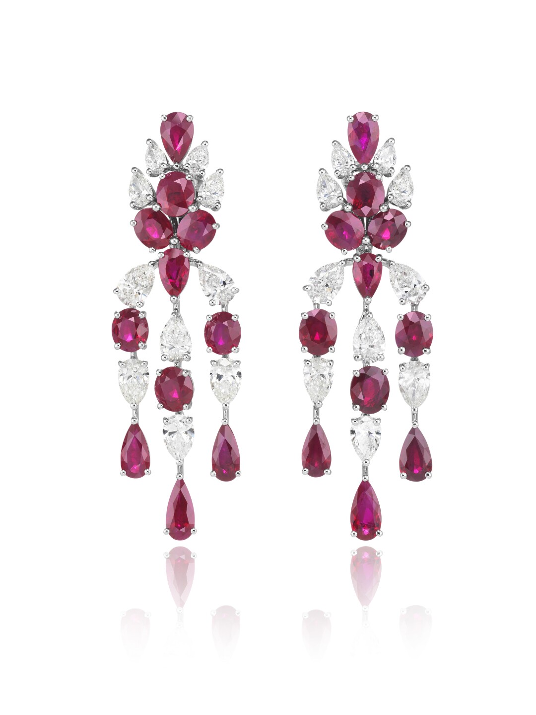 Chopard High Jewellery, ДЛТ, ул. Большая Конюшенная, 21-23