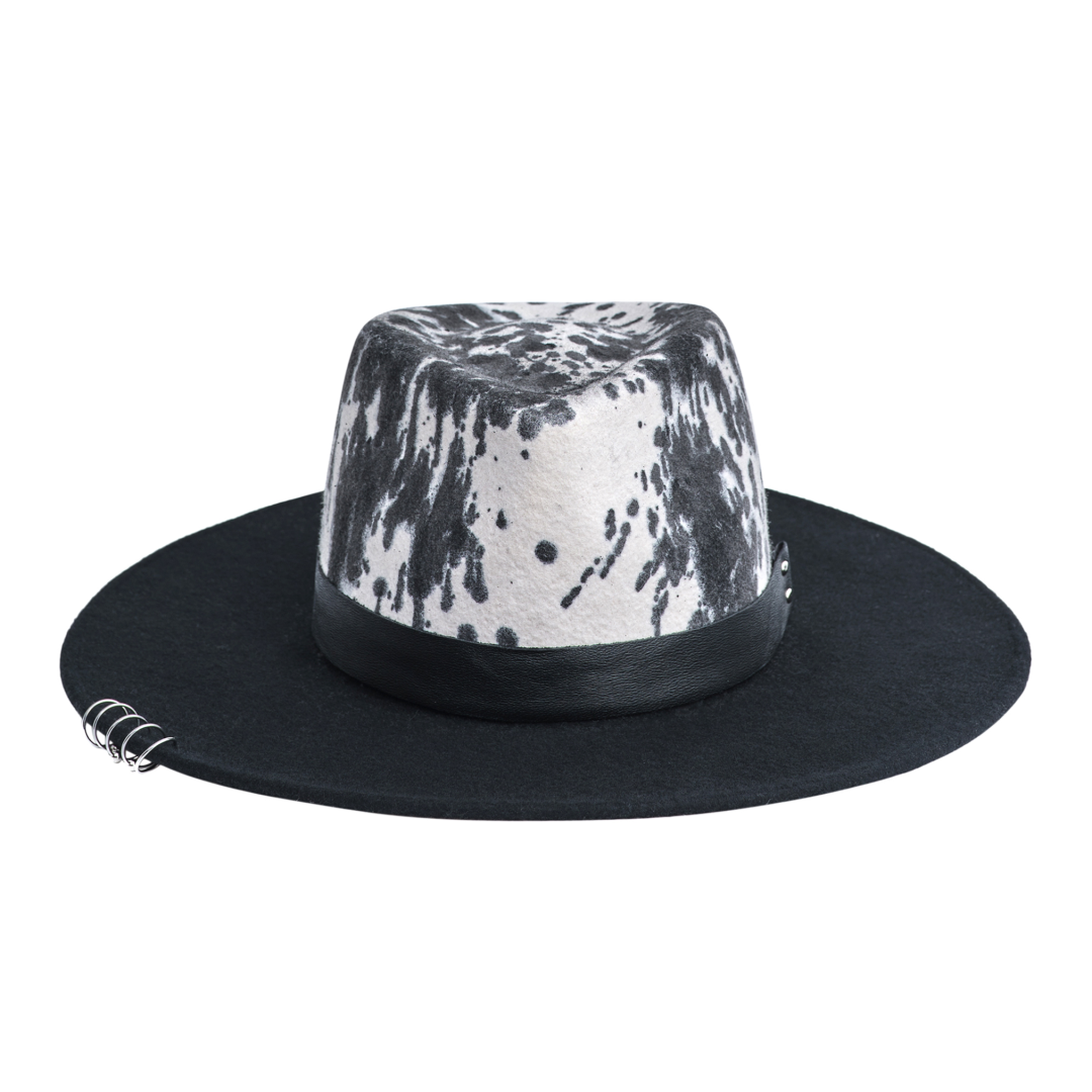 Шляпа Cocoshnik, наб. реки Мойки, 58А, 28 500 руб.