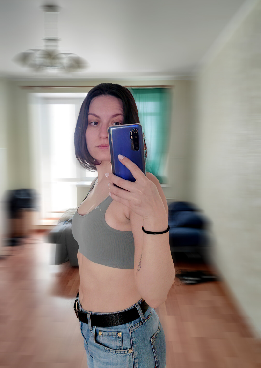 Худая сиськи 