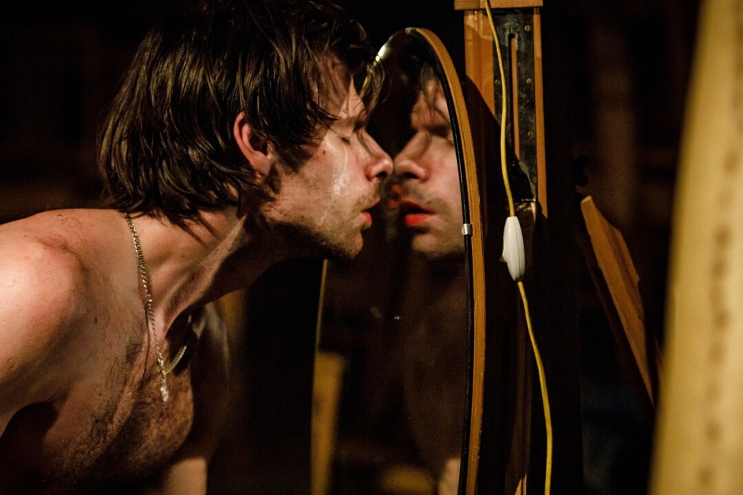 Спектакль «Шатуны» также в постановке Романа Муромцева