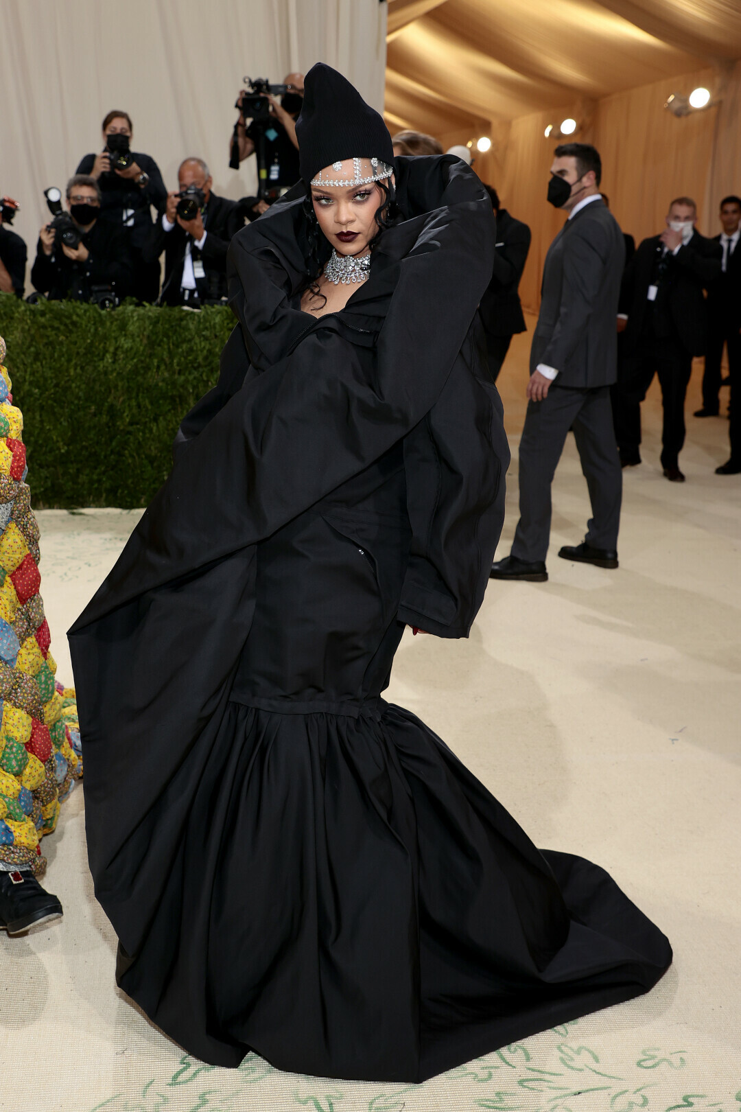 Рианна в Balenciaga на Met Gala
