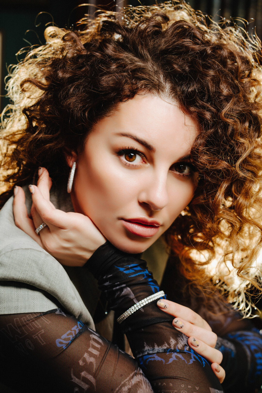 Браслет, серьги и кольцо Mercury из коллекции Classic, белое золото, бриллианты