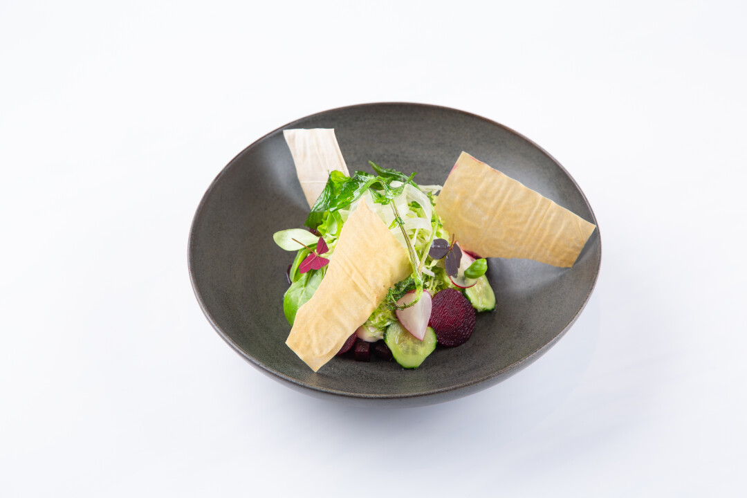 Ресторан «Катенька-Катюша». Салат из фермерских овощей