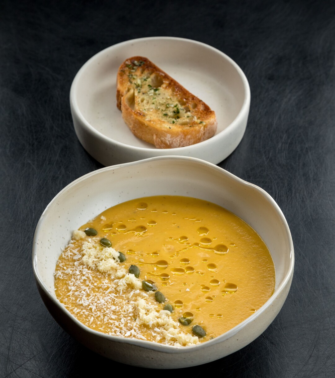 Тыквенный суп из меню деловых обедов