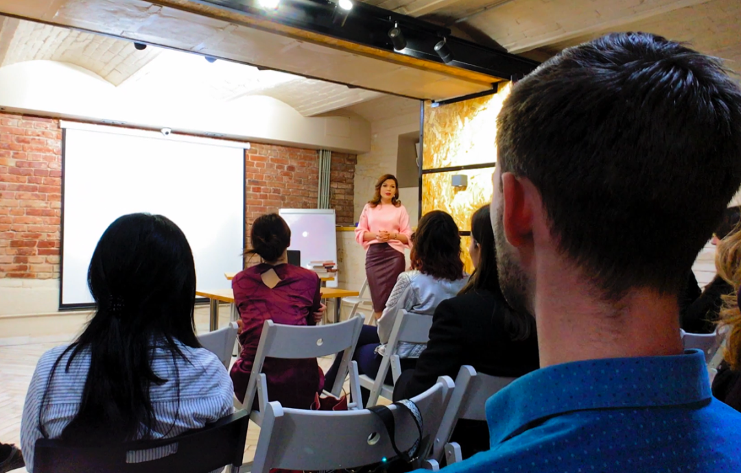 Литературная лекция по любовным трактатам с сексологом Анной Клименко