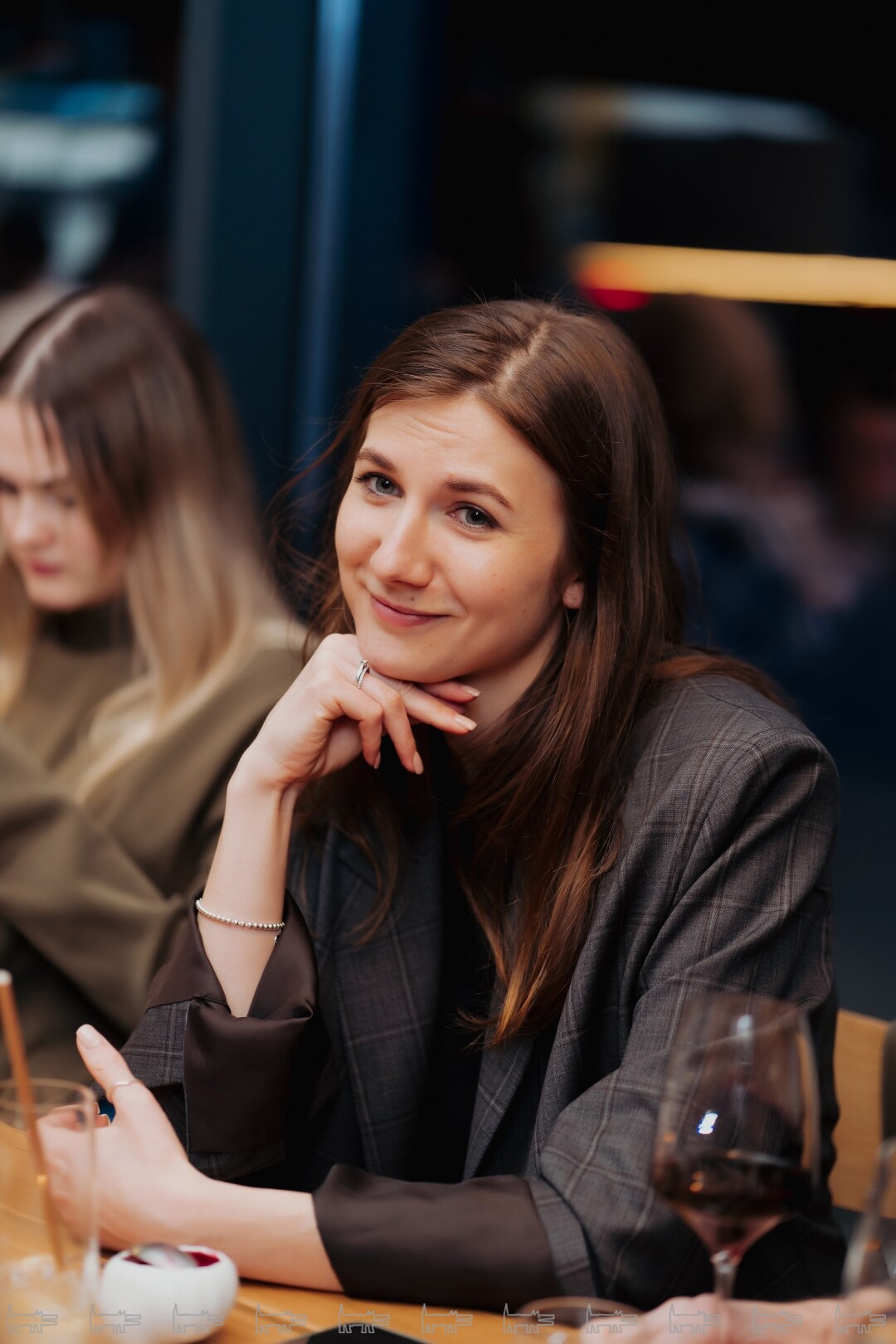 Александра Попова