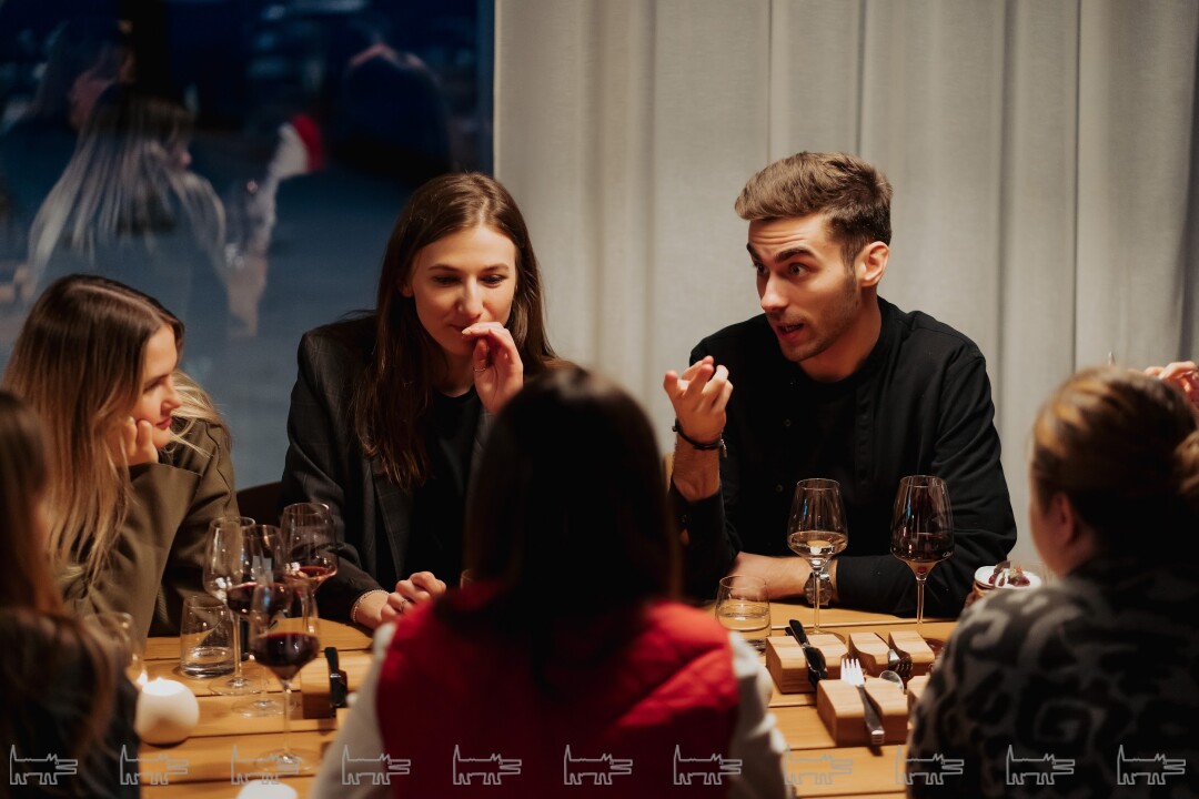 Татьяна Бакун, Александра Попова, Леонтий Касаткин