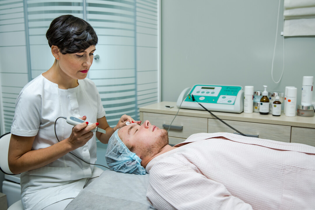 Ультразвуковая чистка лица