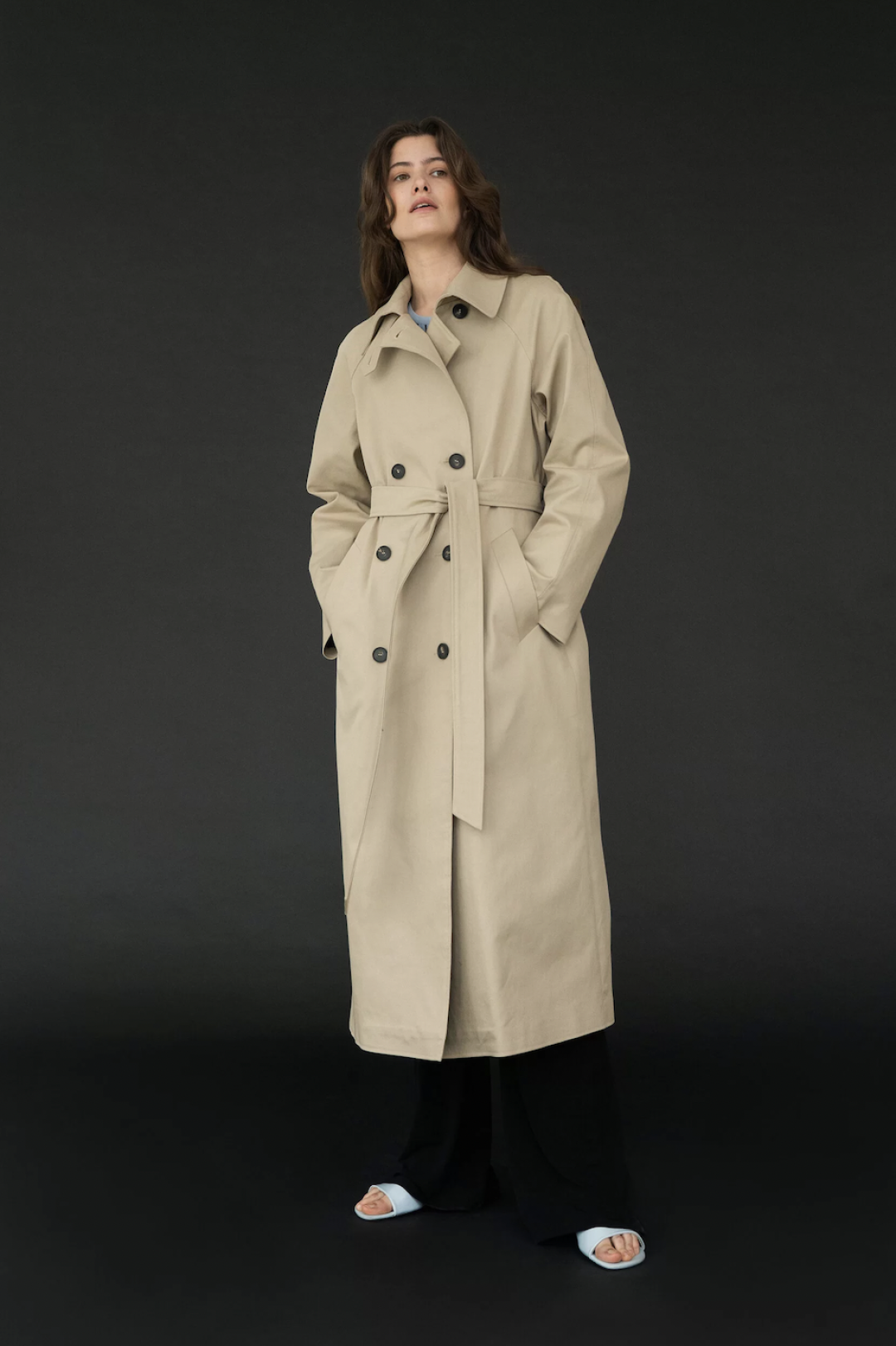 FLÜG, купить онлайн, 32 900 руб.