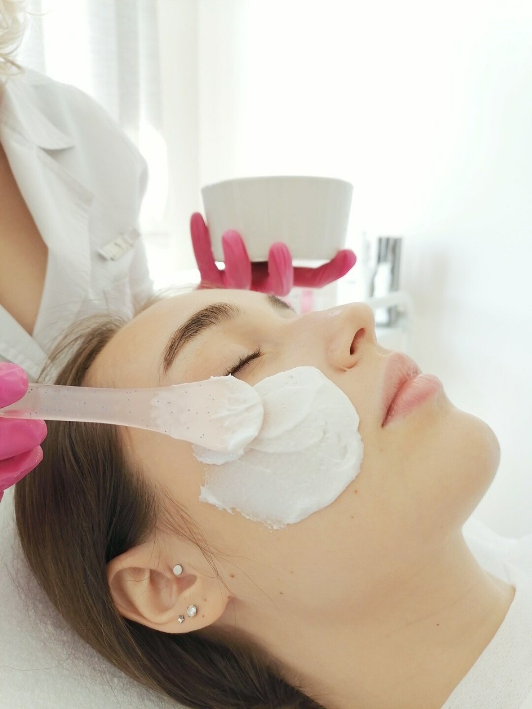 Уход по лицу