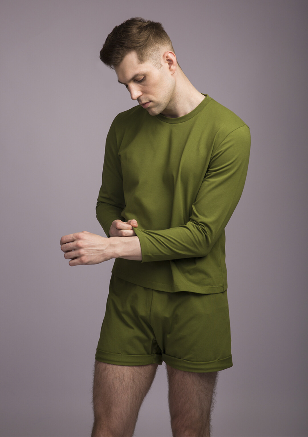 Лонгслив + шорты: 3550 рублей