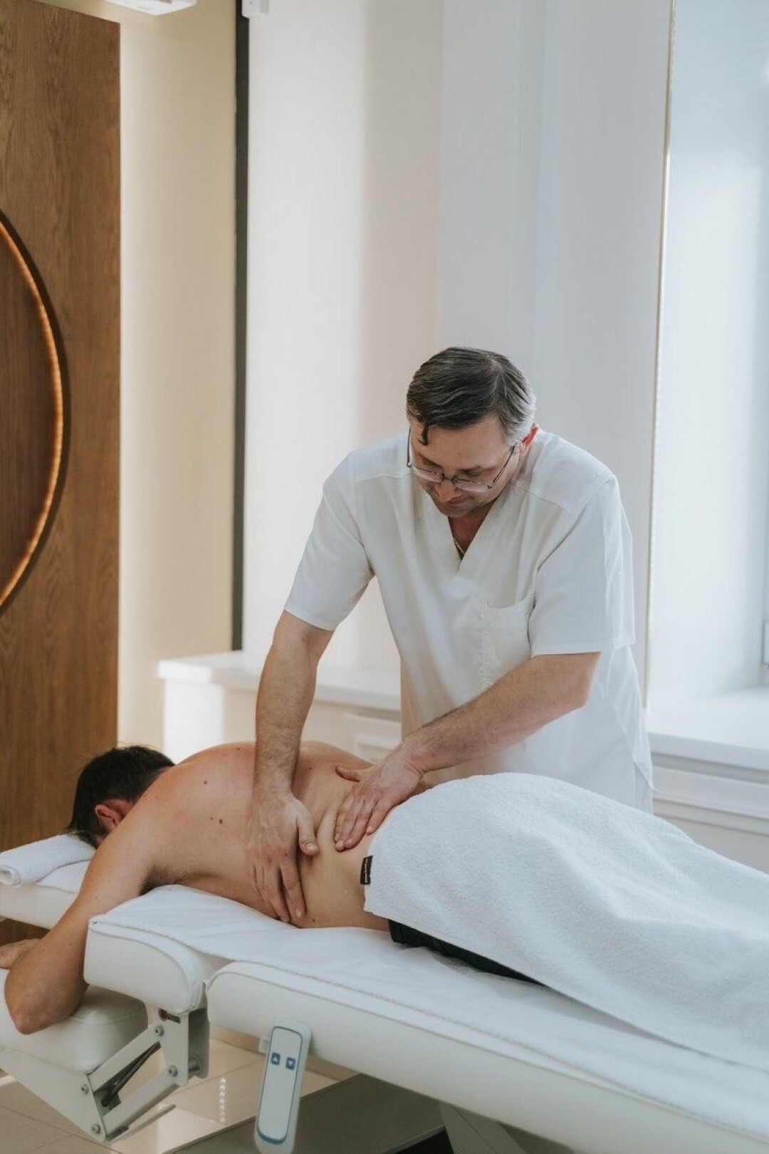 Общий массаж тела