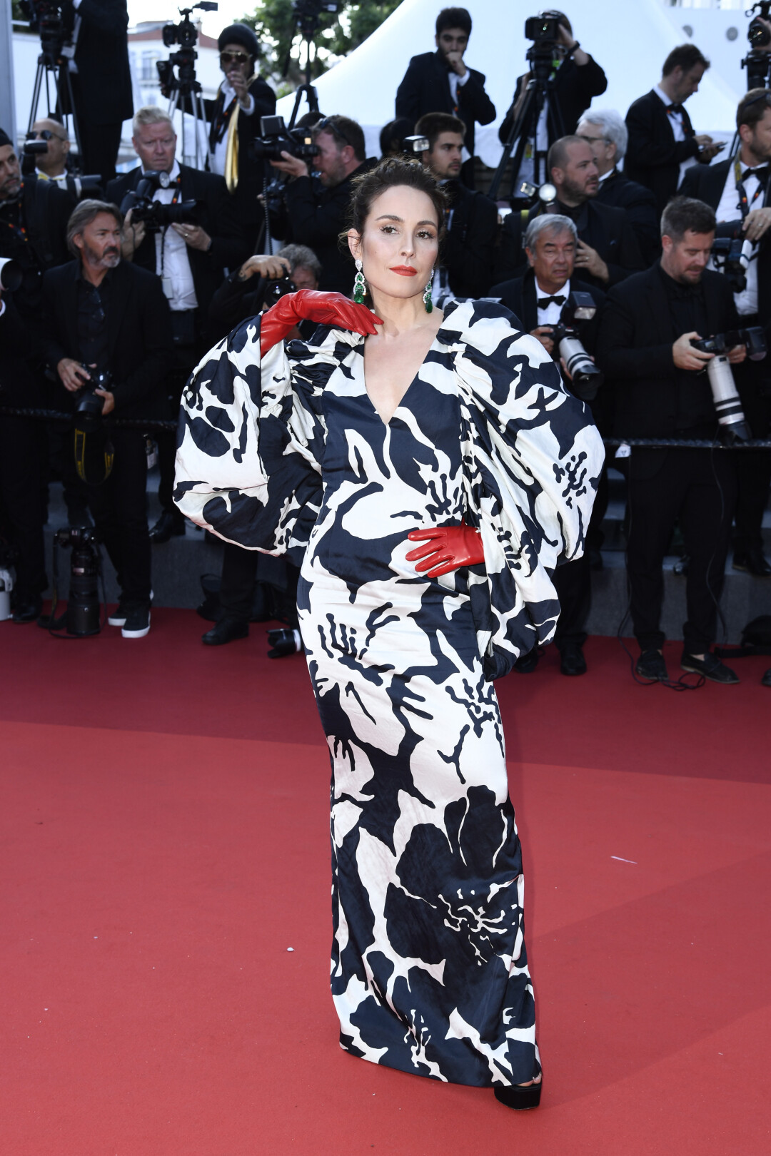 Нуми Рапас в Dries Van Noten и украшениях Chopard