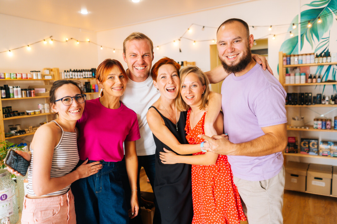 Команда секонд-хенда «Look со вторых рук»