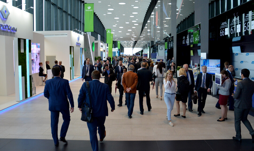 Участники ПМЭФ просят организаторов скрыть информацию о месте их работы