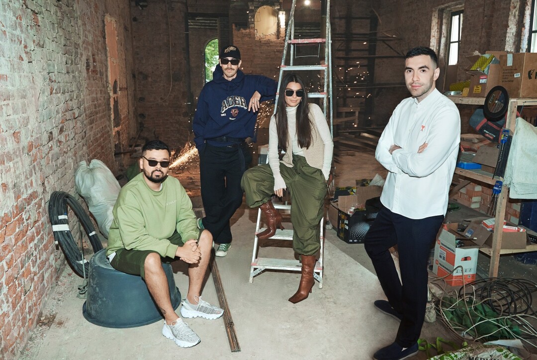 Стивен Шарма — сооснователь Nothing Fancy, Bolshoy bar; Анри Бер — сооснователь Nothing Fancy, Georgiani; Алексей Глухов — художник-иллюстратор; Мария