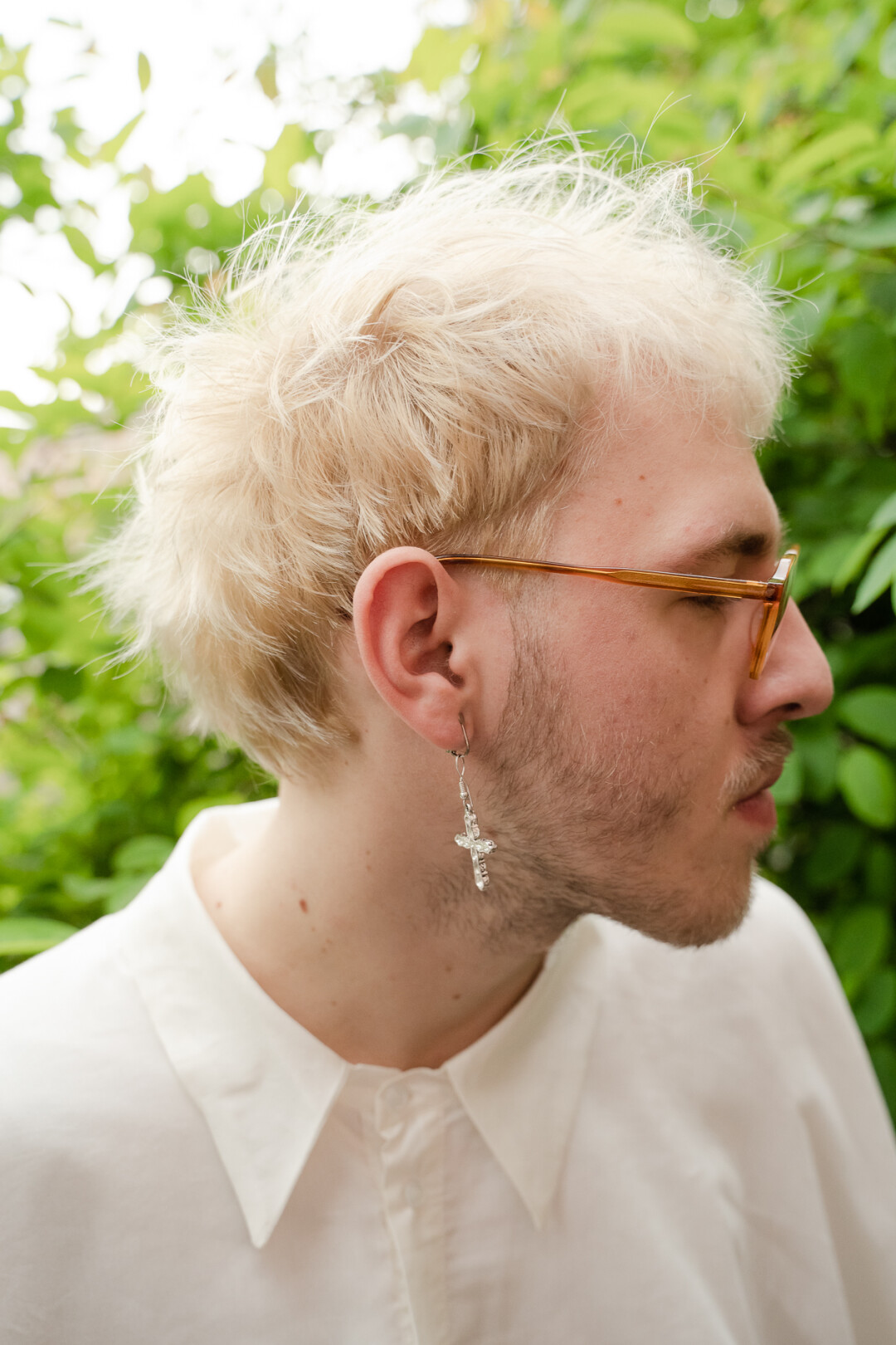 Рубашка из винтажных тканей ODOR, винтажная сережка и майка с Апрашки