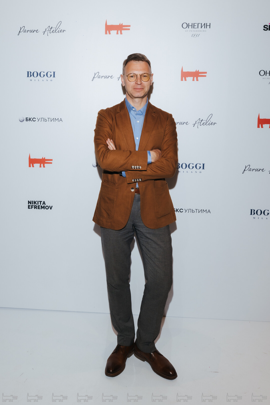 Виталий Котов