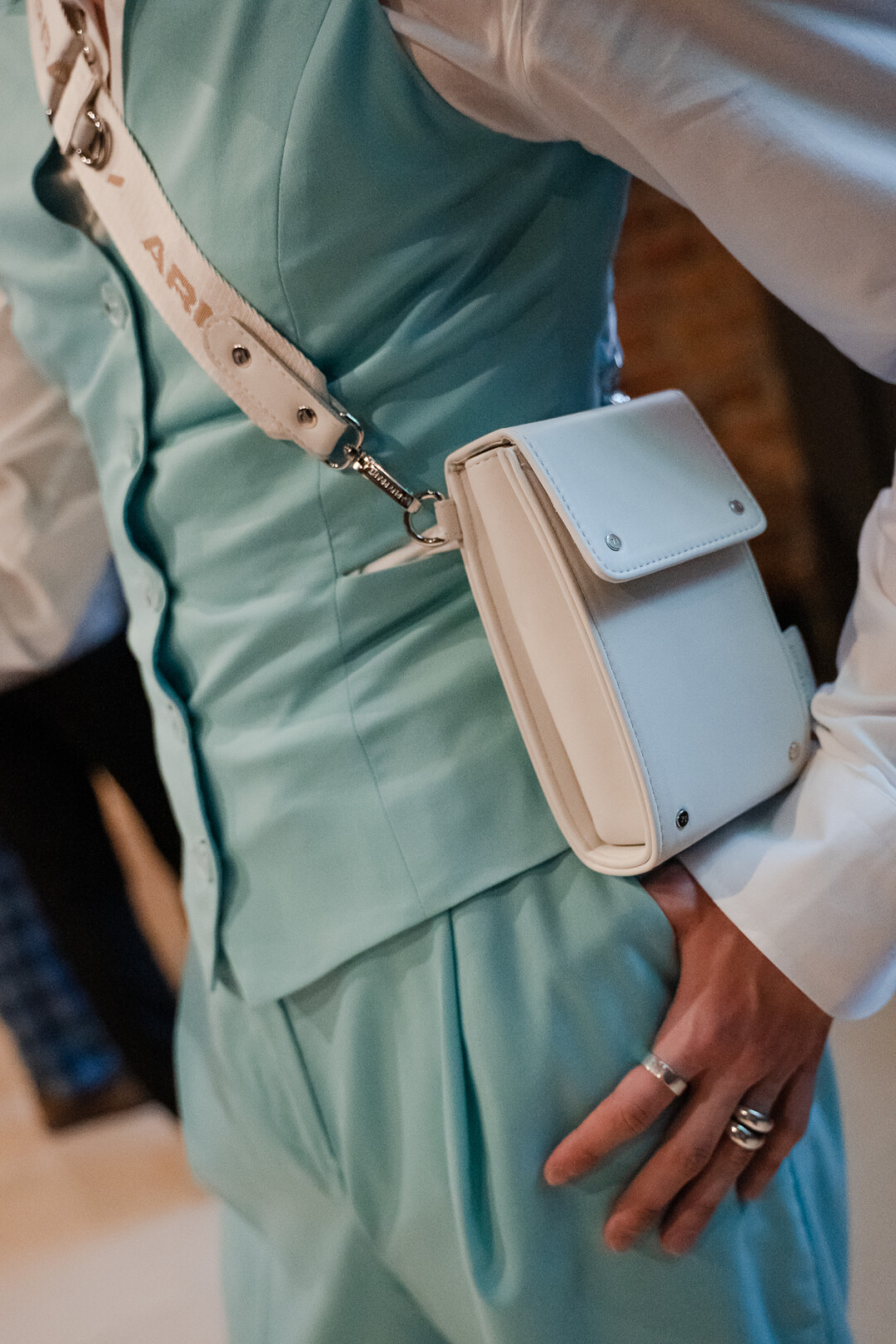 Жилет RO.KO.KO, сумка Arny Praht