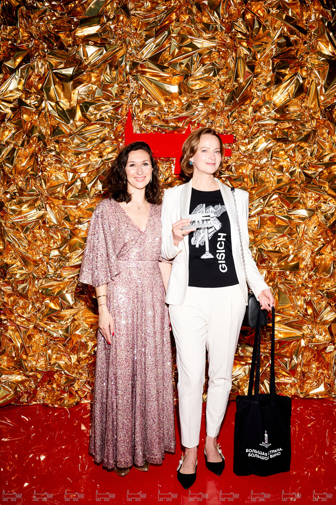 Марина Гисич. Ирина Пономаренко