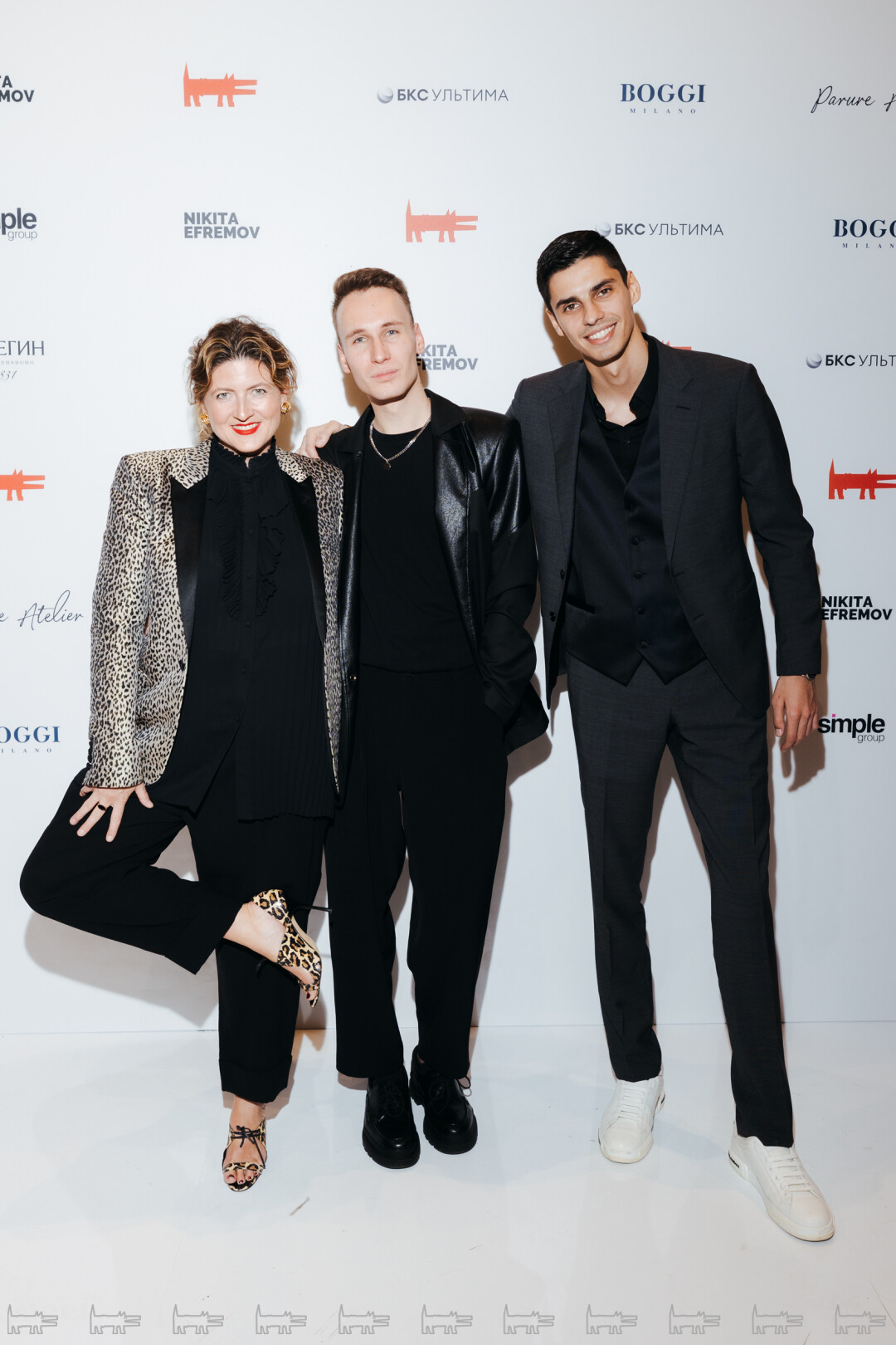 Марк Лапин, Алена Мельникова. Роман Меркушин