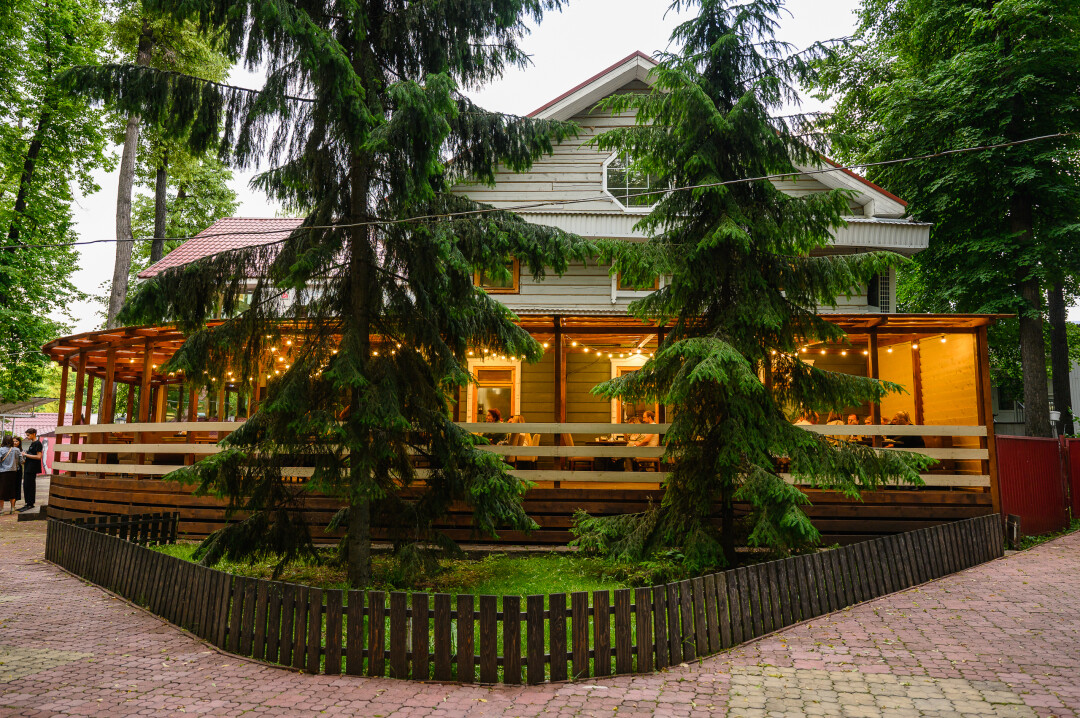 «Ресторан Честных Цен» на проспекте Октября