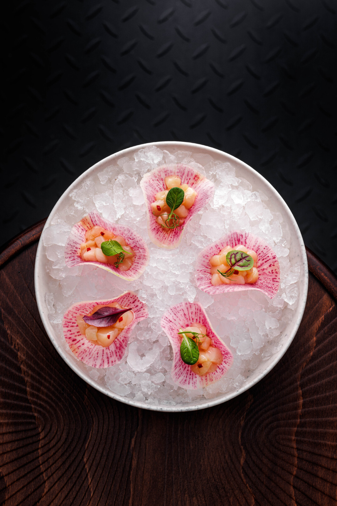 тако из гребешка с арбузной редькой