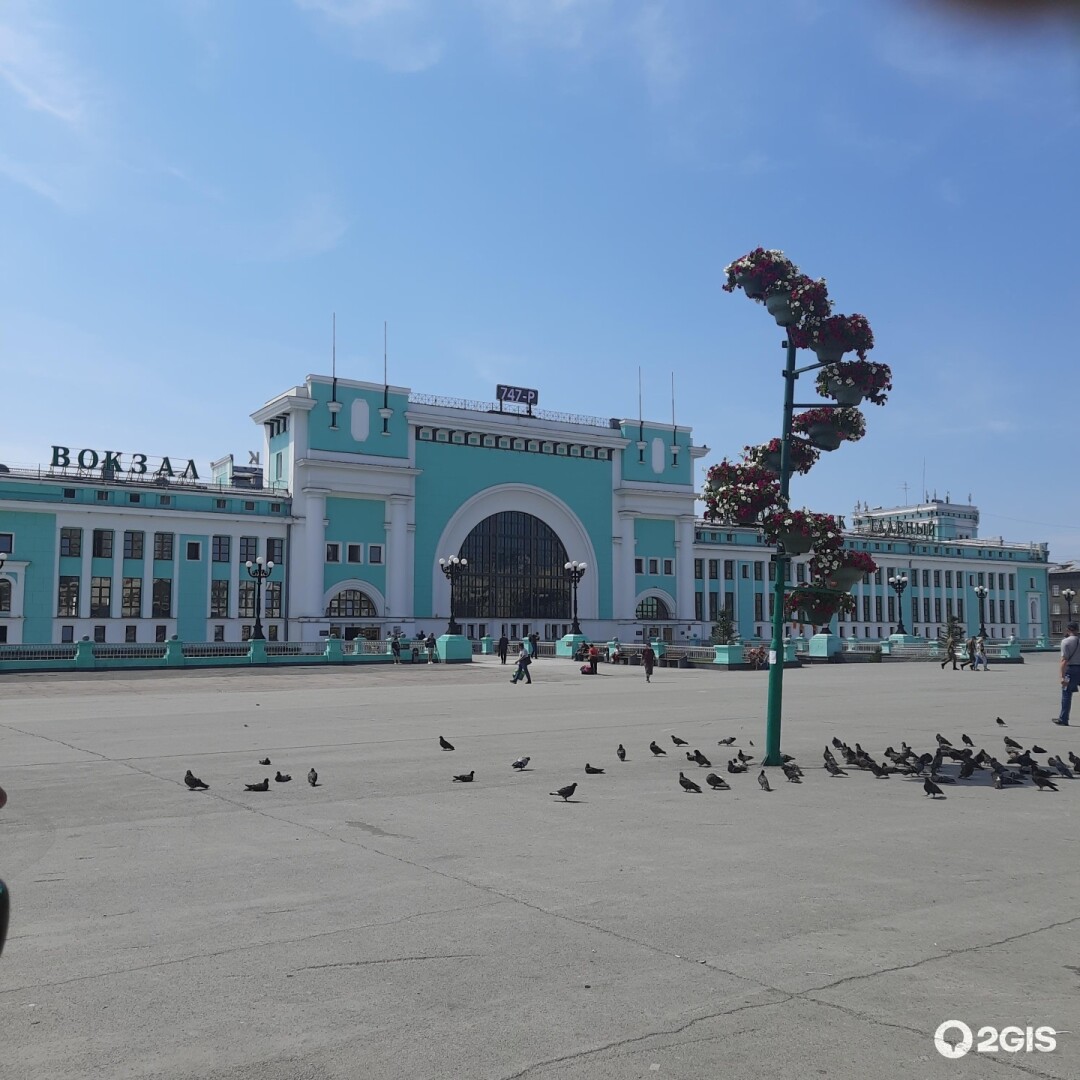 Площадь гарина михайловского в новосибирске Площадь гарина михайловского в новосибирске