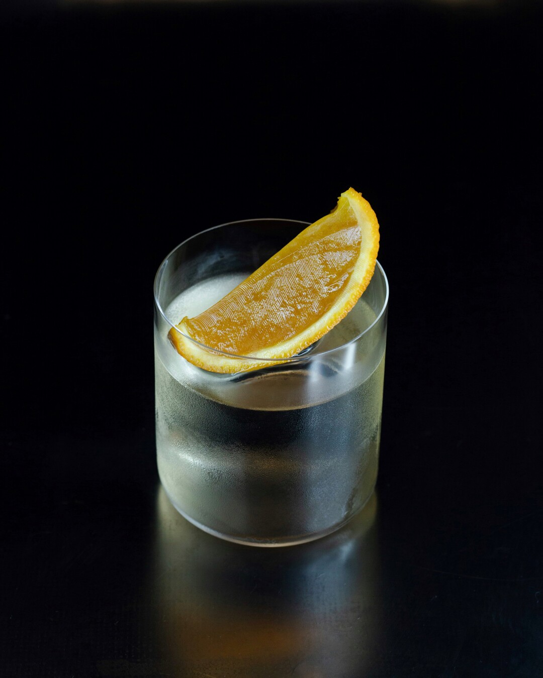 Банановый Эль Президенте Микс ромов / вермут / осветленный банановый сок / фейк «апельсин»