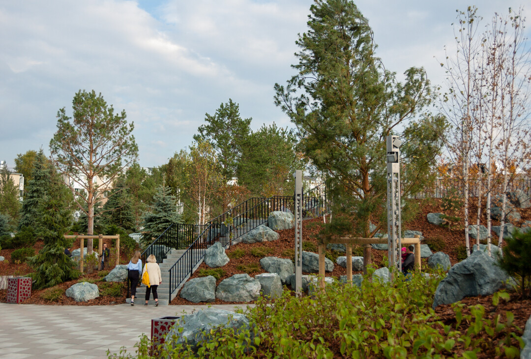 Место для прогулки: Парк ангелов В 2018 году в Кемерове сгорел торговый центр «Зимняя вишня», тогда погибли 60 человек. На месте, где произошла