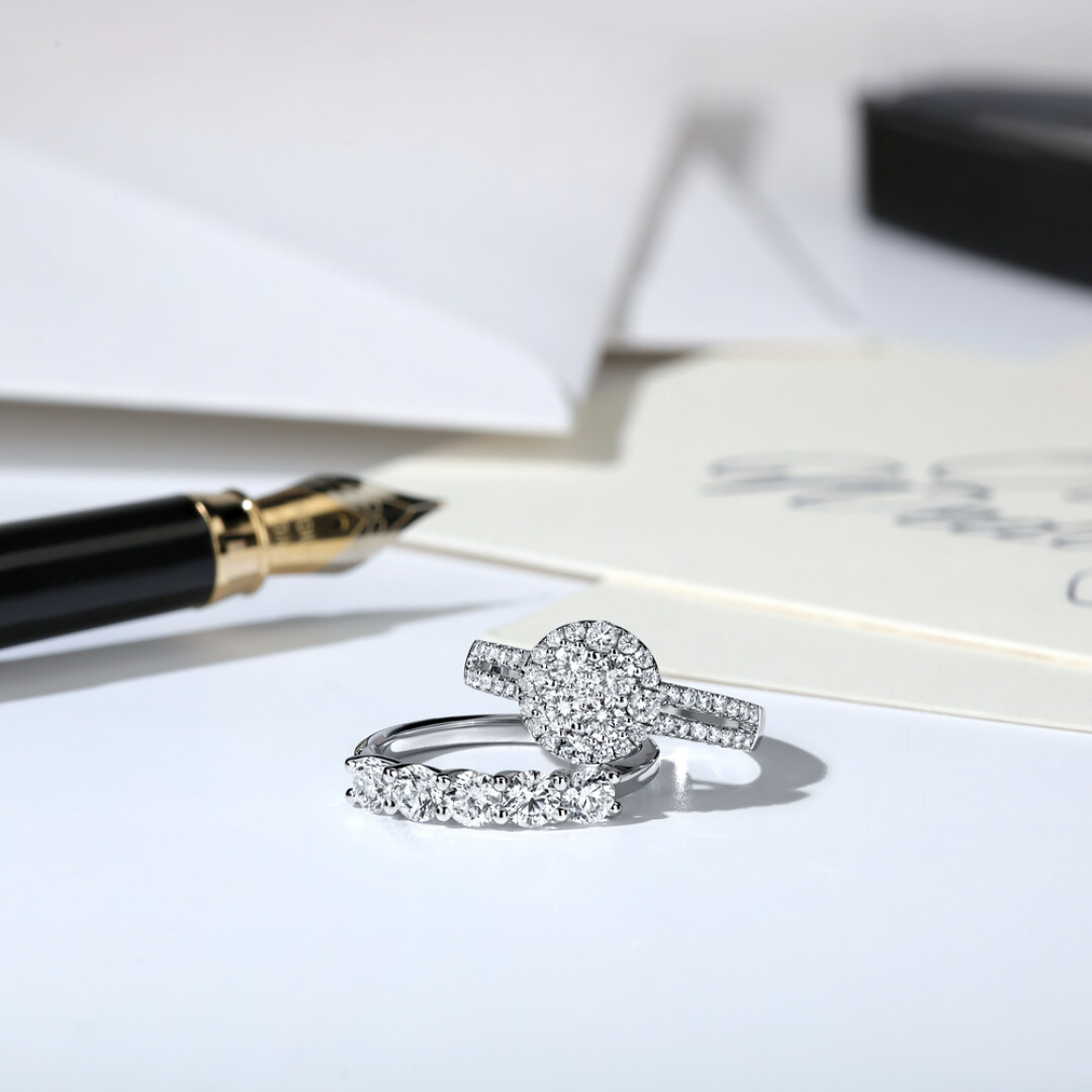 Кольцо из белого золота La Nordica с бриллиантами