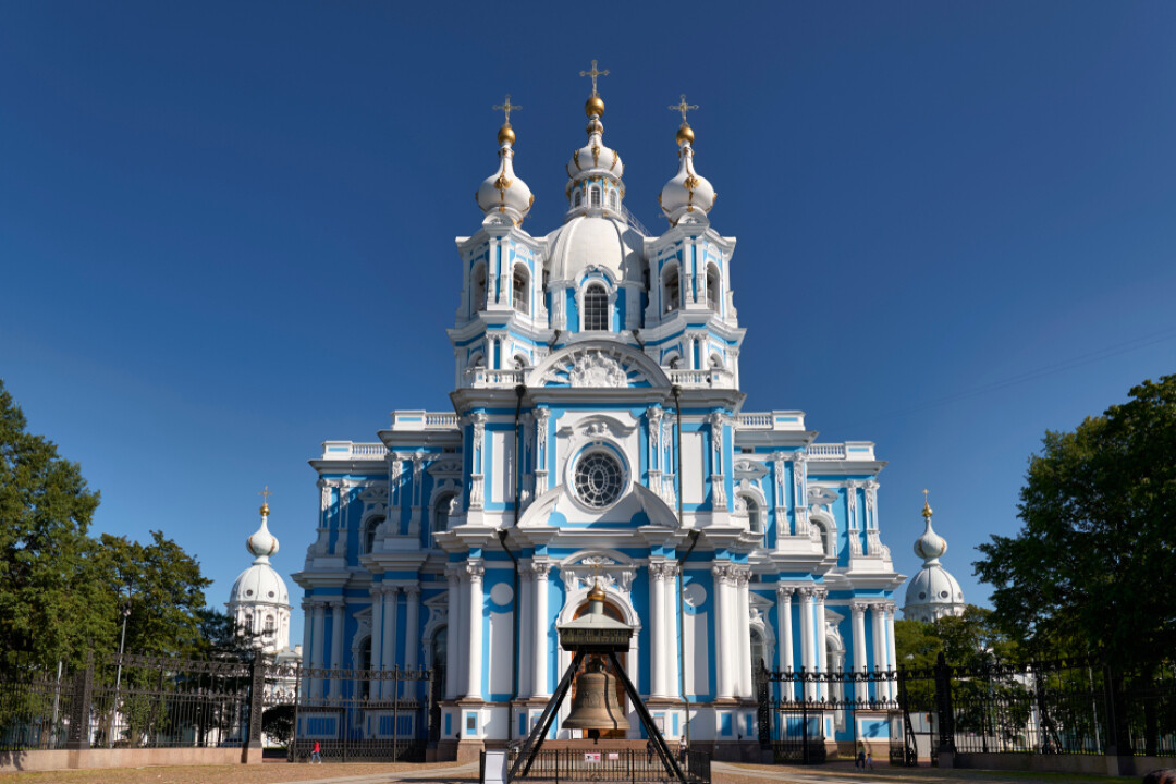 Смольный собор