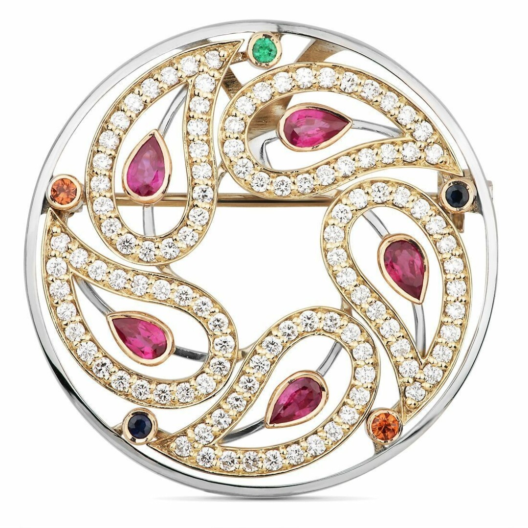 «Русские самоцветы», пл. Карла Фаберже, 8, цена по запросу