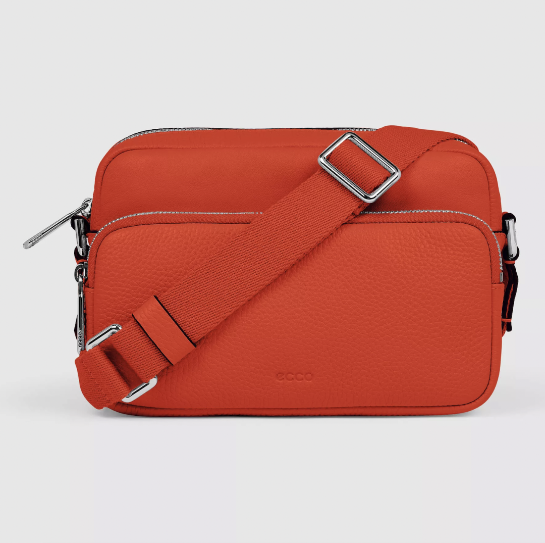 ECCO, «Галерея», Лиговский пр., 30а, пр. Владимирский, 11, 17 990 руб.