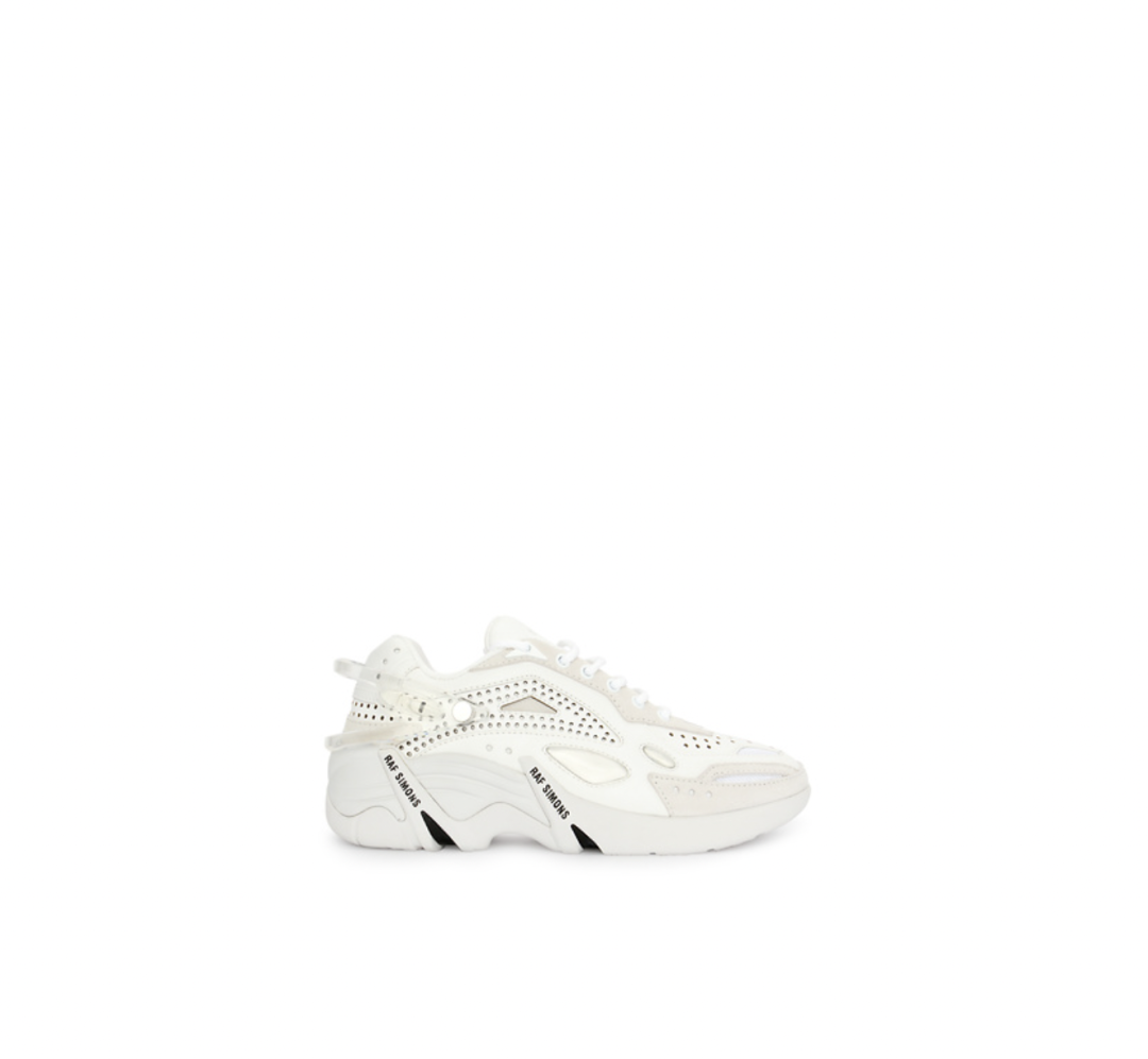 Raf Simons, Babochka, Невский пр., 36, 152, 153, 53 800 руб.