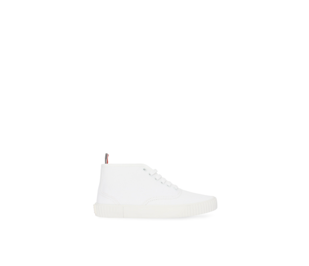 Thom Browne, Babochka, Невский пр., 36, 152, 153, 52 600 руб.